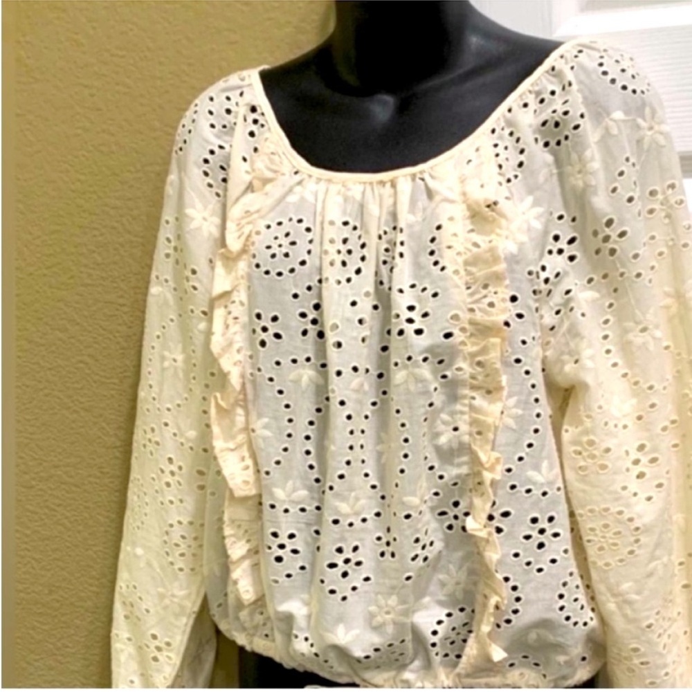 Elegant Cream Eyelet 
Joie crochet lace cotton top women eyelet blouse size M